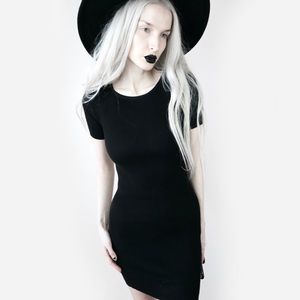 F21 Black Ribbed Bodycon T-shirt Dress